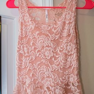 FPT Womens Sleeveless Peplum Top